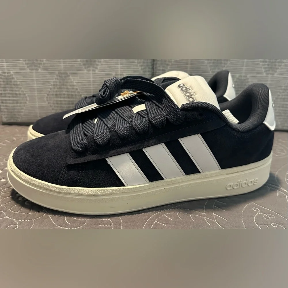 Adidas Men’s Navy Grand Court Alpha 00s Faux Suede Leather Sneakers NWT Size 10